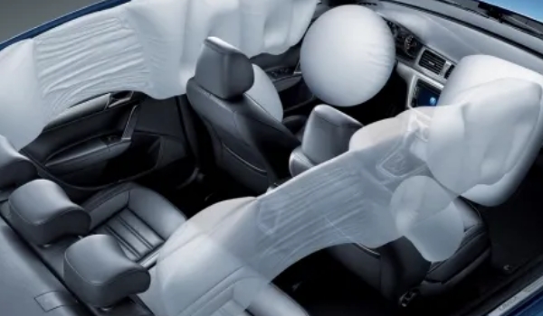 日產(chǎn)軒逸安全性怎么樣 搭配六大安全氣囊（高強(qiáng)度車(chē)身構(gòu)架）