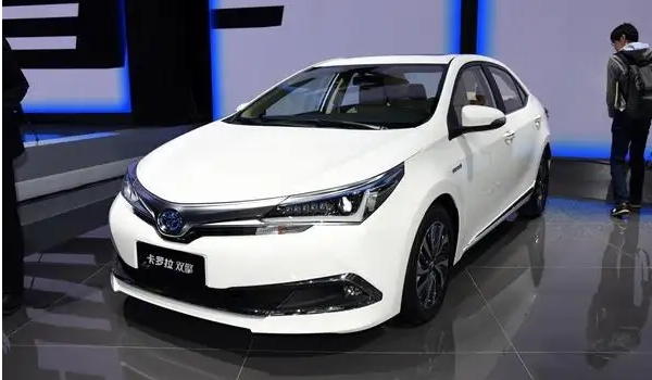 卡羅拉2022新款油電混合價(jià)格 2022新款卡羅拉售價(jià)13萬(wàn)(全款落地13.9萬(wàn)起)