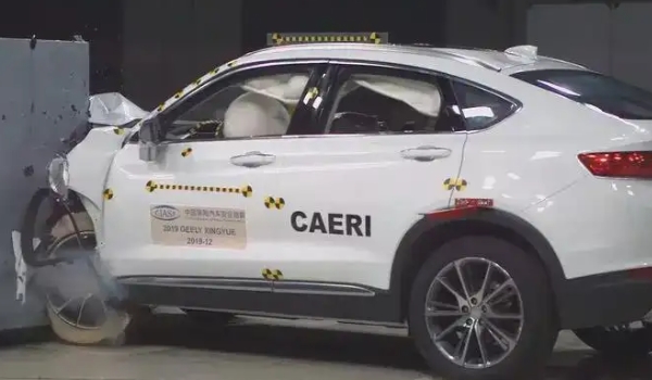 吉利星瑞安全性能怎么樣 C-NCAP五星安全認證（沃爾沃技術兜底）