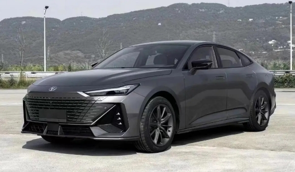 長安uni-v什么顏色好看 星鉆黑色更沉穩(十種車身顏色)