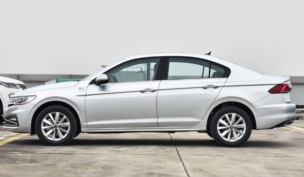 新款寶來是四驅還是兩驅 采用前置兩驅系統(省油維護便宜)