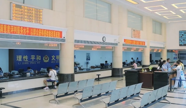 車管所上班時間周六周日上班嗎 周末不上班(具體時間依據政府發布的規定)