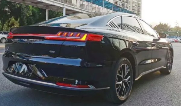 比亞迪e9多少錢配置參數及價格 2021款售價僅需23萬(續航可達506km)