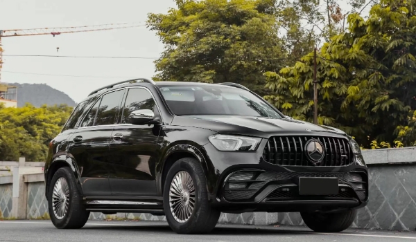 奔馳suv全部車型價(jià)格 在售的、停售的車型共有29款(最低報(bào)價(jià)27萬(wàn)起)