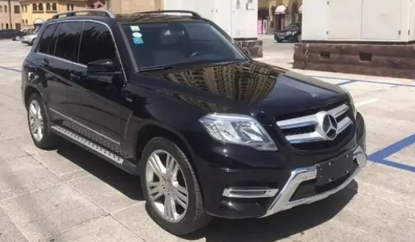 奔馳suv全部車型價(jià)格 在售的、停售的車型共有29款(最低報(bào)價(jià)27萬(wàn)起)