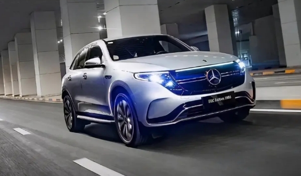 奔馳suv全部車型價(jià)格 在售的、停售的車型共有29款(最低報(bào)價(jià)27萬(wàn)起)