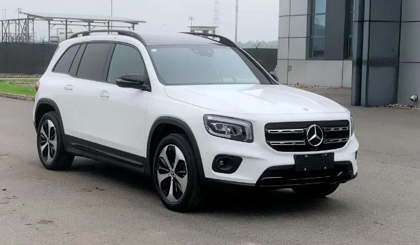 奔馳suv全部車型價(jià)格 在售的、停售的車型共有29款(最低報(bào)價(jià)27萬(wàn)起)