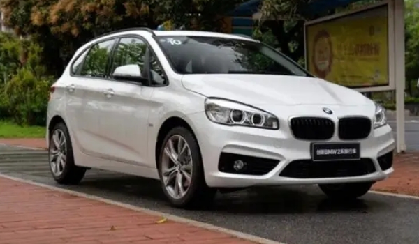 寶馬旅行車2系七座版價格,五座版停售前2019款報價21萬