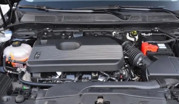 林肯冒險家的發動機是哪里生產的 長安生產的2.0T渦輪增壓發動機