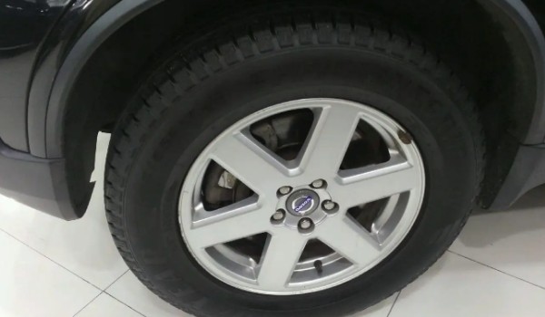 沃爾沃xc90輪胎是什么牌子 采用米其林輪胎(抓地性強舒適性高)