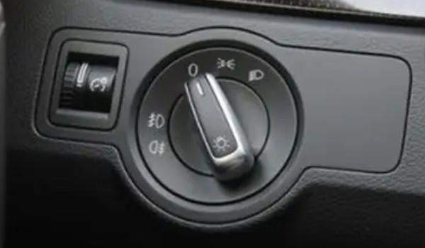 霧燈標志圖片 豐和口字形狀結合(霧天使用)