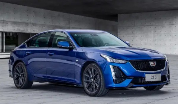 凱迪拉克ct5最新圖片及參數(shù) 車身長(zhǎng)達(dá)4.9米(搭載2.0T發(fā)動(dòng)機(jī))