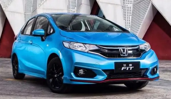 本田飛度是合資車還是國產車 中日合資車(采用CVT無級變速箱)