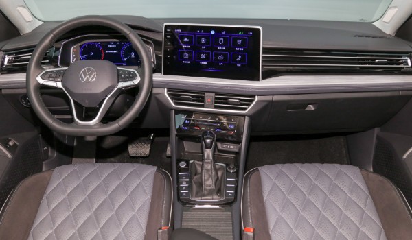 大眾sagitar是什么車 大眾速騰(配置豪華車身長達4.7米)