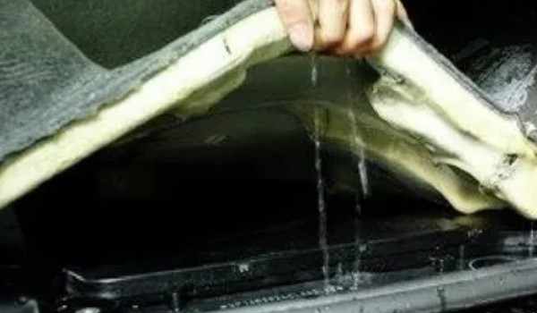 汽車烘干多少錢一次 烘干車內積水900元(程序較為復雜)