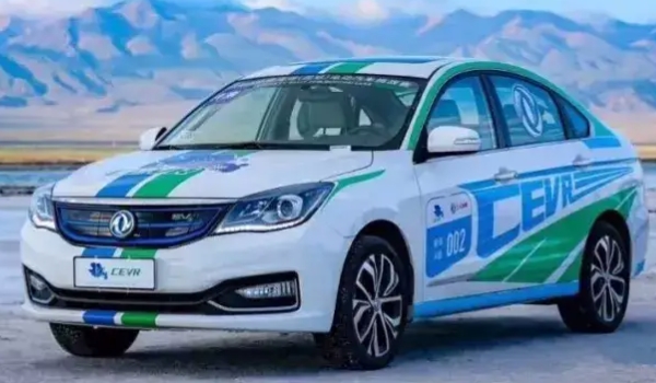 東風e70電動汽車報價 東風e70新車僅售13.88萬（續航能力好）