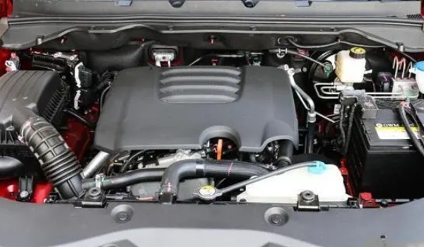 四驅柴油皮卡哪個好 炮售價10萬一臺(車身長達5.4米)