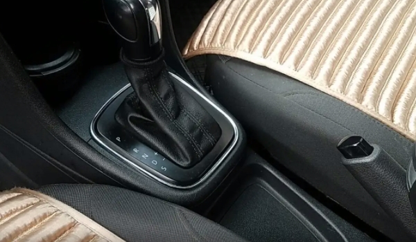 polo 大眾自動擋價格 2022款polo新車僅售10.09萬(性能小鋼炮)