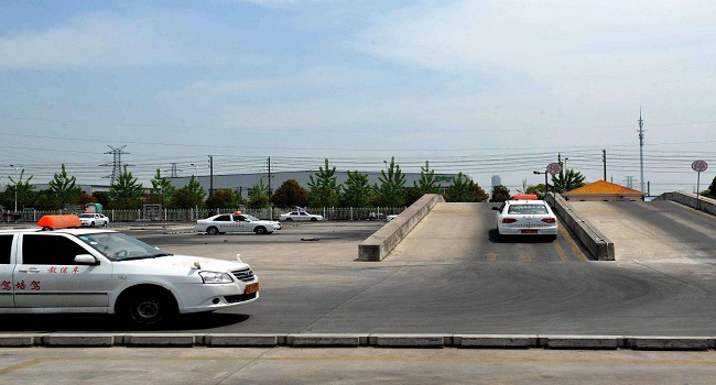 科目二和科目三哪個難度大一點，保持平常心一切都不是困難