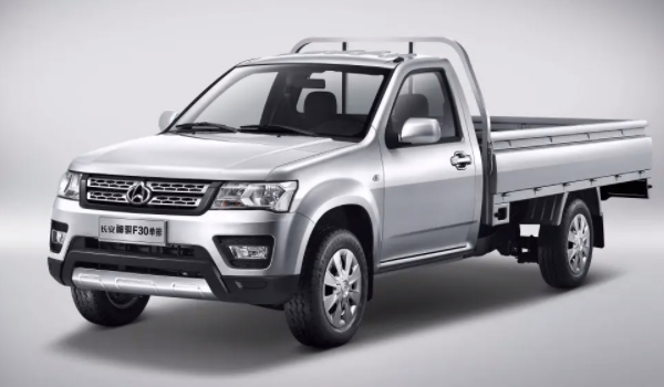 長安神騏f30真實油耗 油耗表現百公里9.9升(實用性很好)