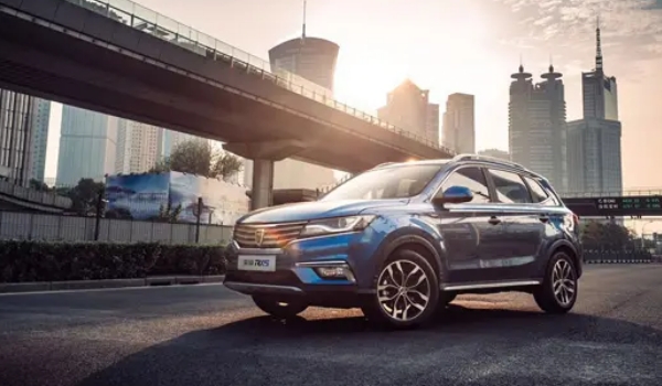 榮威rx5自動擋價格,2022最新款報價9萬起