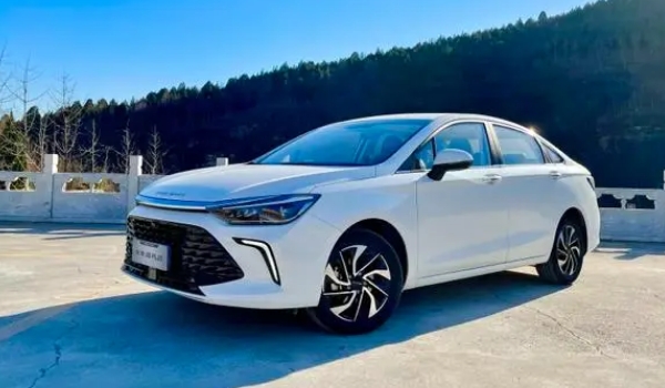 北京汽車全部車型,全系共有13款車型