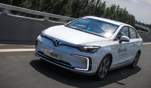 北京汽車全部車型,全系共有13款車型