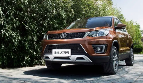 北汽紳寶x55口碑怎么樣 性價比高 顏值較高(采用1.5升發(fā)動機)