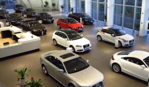 指導價和落地價一般相差多少? 一般相差2萬左右