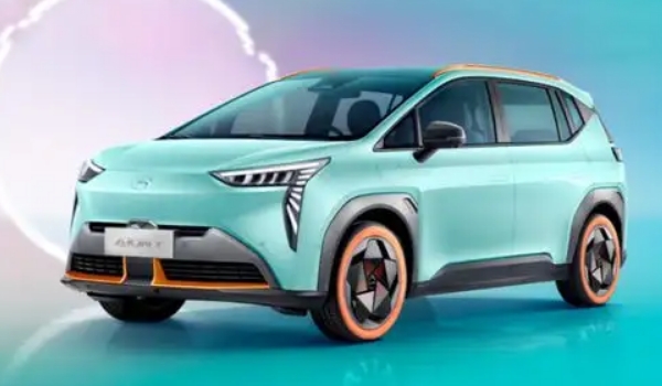 指導價和落地價一般相差多少? 一般相差2萬左右