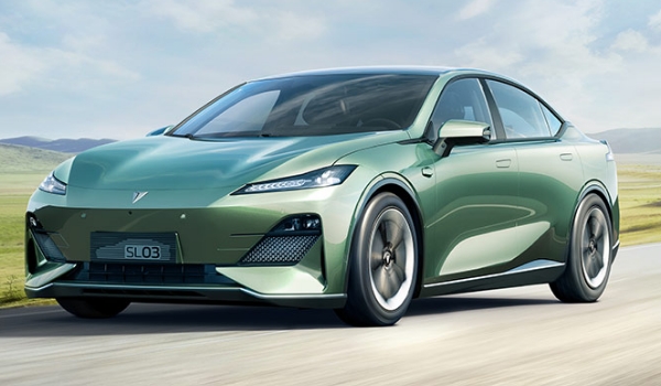 長安深藍sl03增程版純電續(xù)航，純電續(xù)航超過200km（綜合續(xù)航超過1200km）