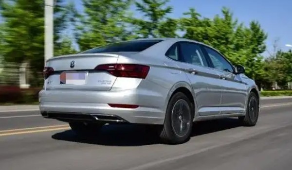 一汽大眾速騰自動(dòng)擋多少錢 2023款速騰自動(dòng)擋僅售11萬