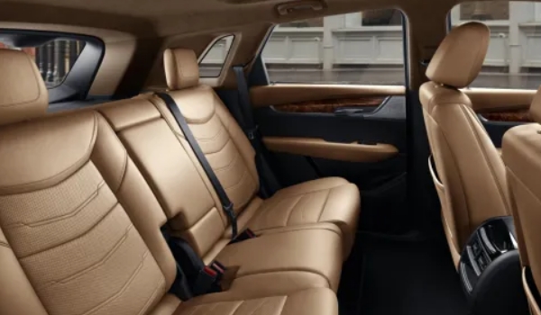 凱迪拉克xt5怎么樣值得買嗎,搭載2.0T+9AT動力組成(乘駕體驗舒適)