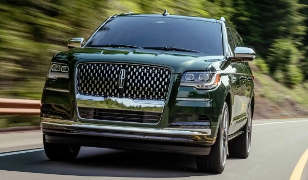 林肯領航員油耗高嗎 百公里油耗實測13L(一公里消耗1.1元)