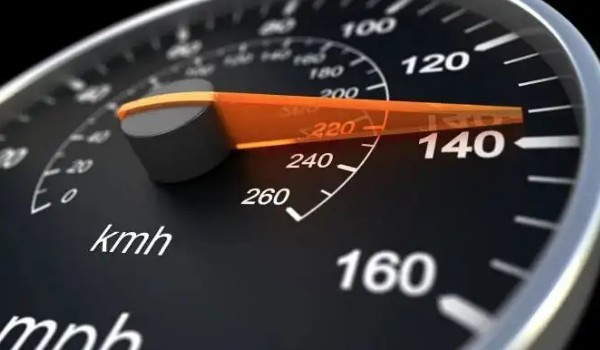 超速的危害與后果 共有五大危害(增大事故發生率)