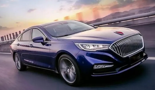 紅旗h5怎么樣值得買嗎,動力性能充沛(尺寸參數越級)