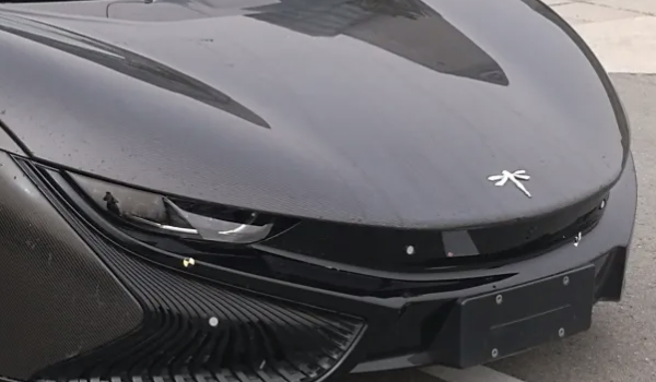 蜻蜓標志是什么車? 品牌是前途汽車(所屬北京譽華特投資有限公司)