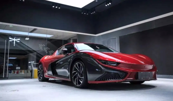 蜻蜓標志是什么車? 品牌是前途汽車(所屬北京譽華特投資有限公司)