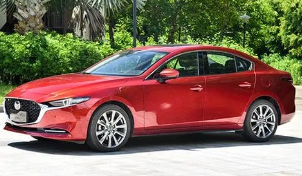 馬自達3昂克賽拉參數配置 搭載2.0L發動機(車身長達4.6米)