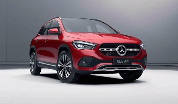 20萬左右的奔馳車有哪幾款 3款車型價格適合(動力強勁 顏值較高)