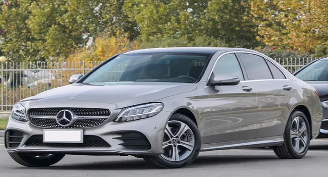 奔馳c260l九種顏色對比,經典顏色挑到你滿意位置