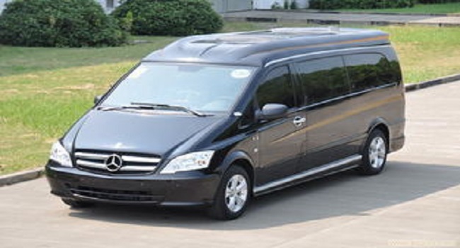 奔馳商務車有哪幾款,奔馳MPV是家族中最豪華的一個系列
