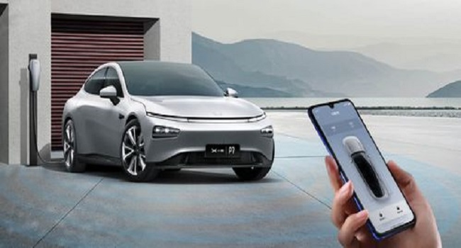 小鵬P7電動汽車價格及圖片,超長續(xù)航版可達到650+kmNEDC