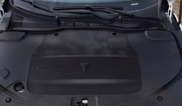 長(zhǎng)安深藍(lán)sl03最新消息 車輛已經(jīng)上市銷售(屬于中型級(jí)別車輛)