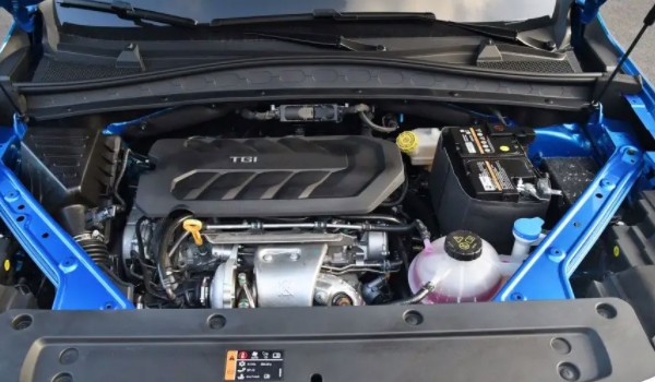 榮威rx5max怎么樣 車輛的性價比很高(非常適合家庭使用)