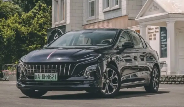 紅旗車報價及圖片大全 在售12款車型(包括SUV/中型車/中大型車/跑車)