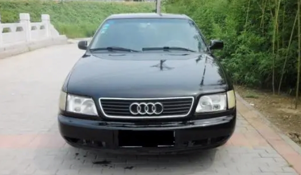 奧迪a6新車報價 奧迪A6已經停產(停產時是04款售價30.80萬)