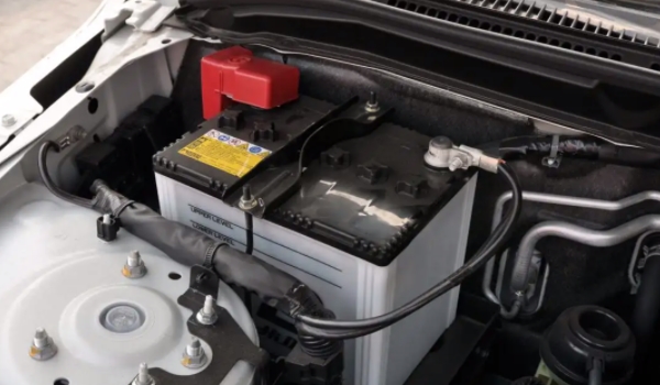 汽車電瓶壽命多久 電瓶壽命2年到6年時間（注意電瓶的保養）