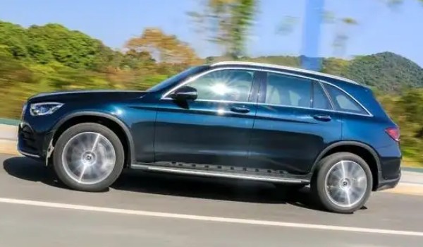 奔馳glc這個車怎么樣 最大輸出馬力258匹(油耗實測10.6L)