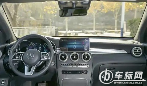 奔馳glc這個車怎么樣 最大輸出馬力258匹(油耗實測10.6L)